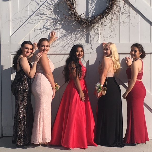 PROM DRESS‼️‼️ - Picture 5 of 6